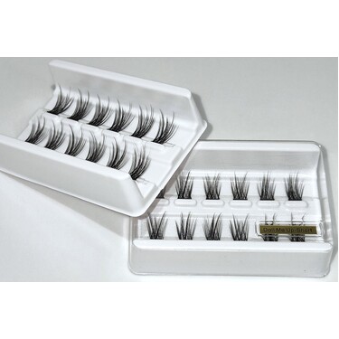 MODELROCK - LASH PLAY - DIY At Home Lash Extensions Kit - *DOLL ME UP*