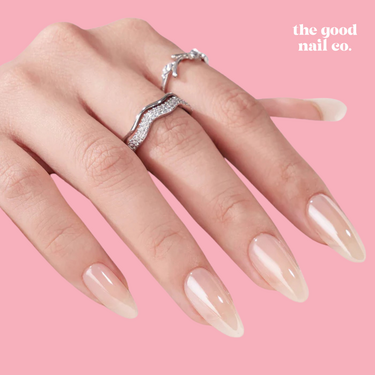 THE GOOD NAIL CO - Press-On Gel Nail Kit - HAILEY GLAZE - Medium Almond