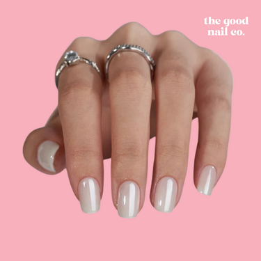 THE GOOD NAIL CO - Press-On Gel Nail Kit - WHITE GLAZE - Short Square