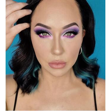 COURTNEY HOLLINS - Collaboration Lashes - *WOW GLAM*