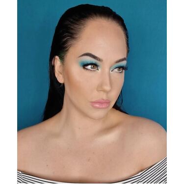 COURTNEY HOLLINS - Collaboration Lashes - *FLUTTERTITS*