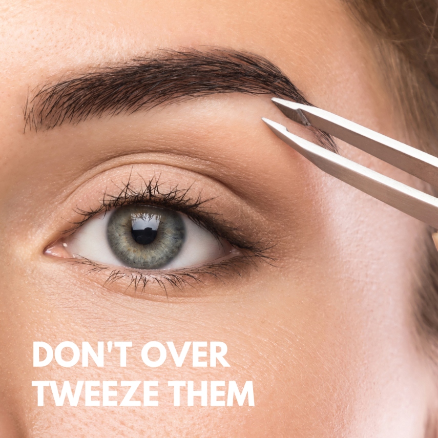 Girl's eye and eyebrow with Modelrock tweezers