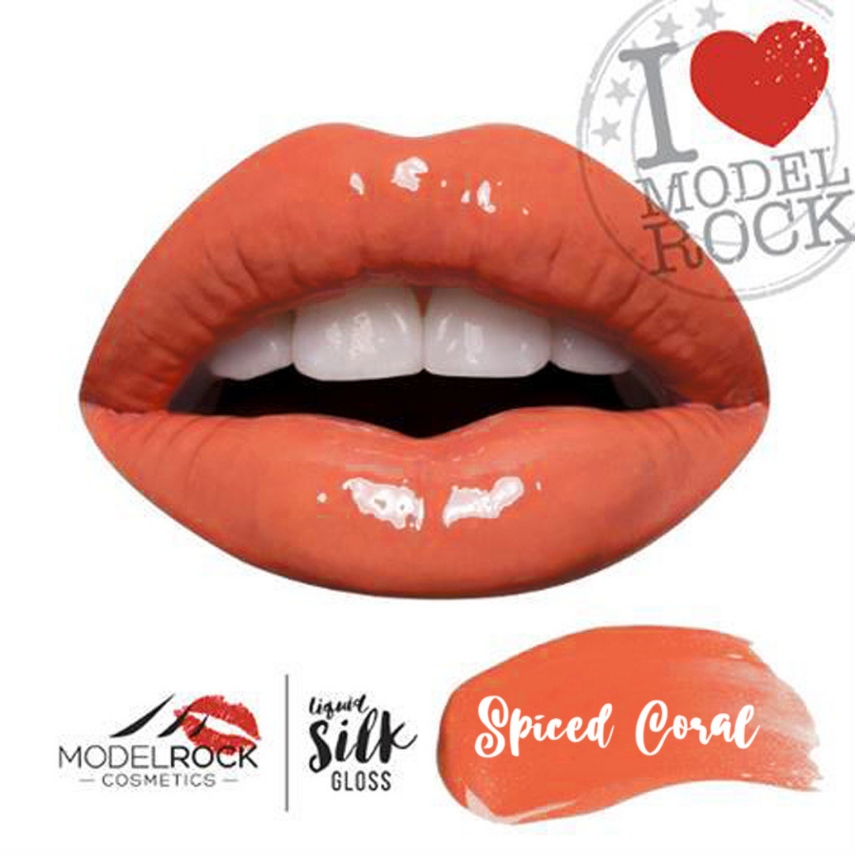 Lips with orange non-sticky lip gloss - Modelrock