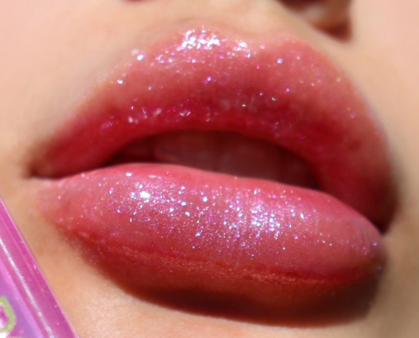 Pink Lip Gloss BUBBLE POP from Modelrock