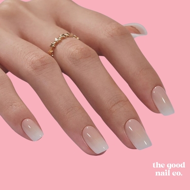 THE GOOD NAIL CO - Press-On Gel Nail Kit - 'CREAM PUFF' - Short Square