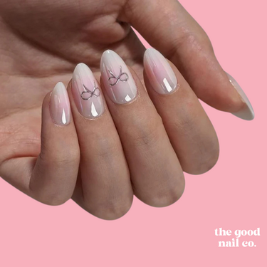 THE GOOD NAIL CO - Press-On Gel Nail Kit - BO PEEP - Short Almond