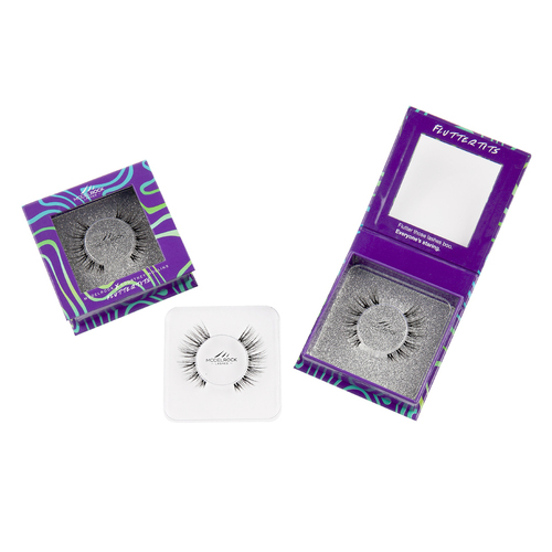 COURTNEY HOLLINS - Collaboration Lashes - *FLUTTERTITS* COURTNEY HOLLINS - Collaboration Lashes - *FLUTTERTITS*